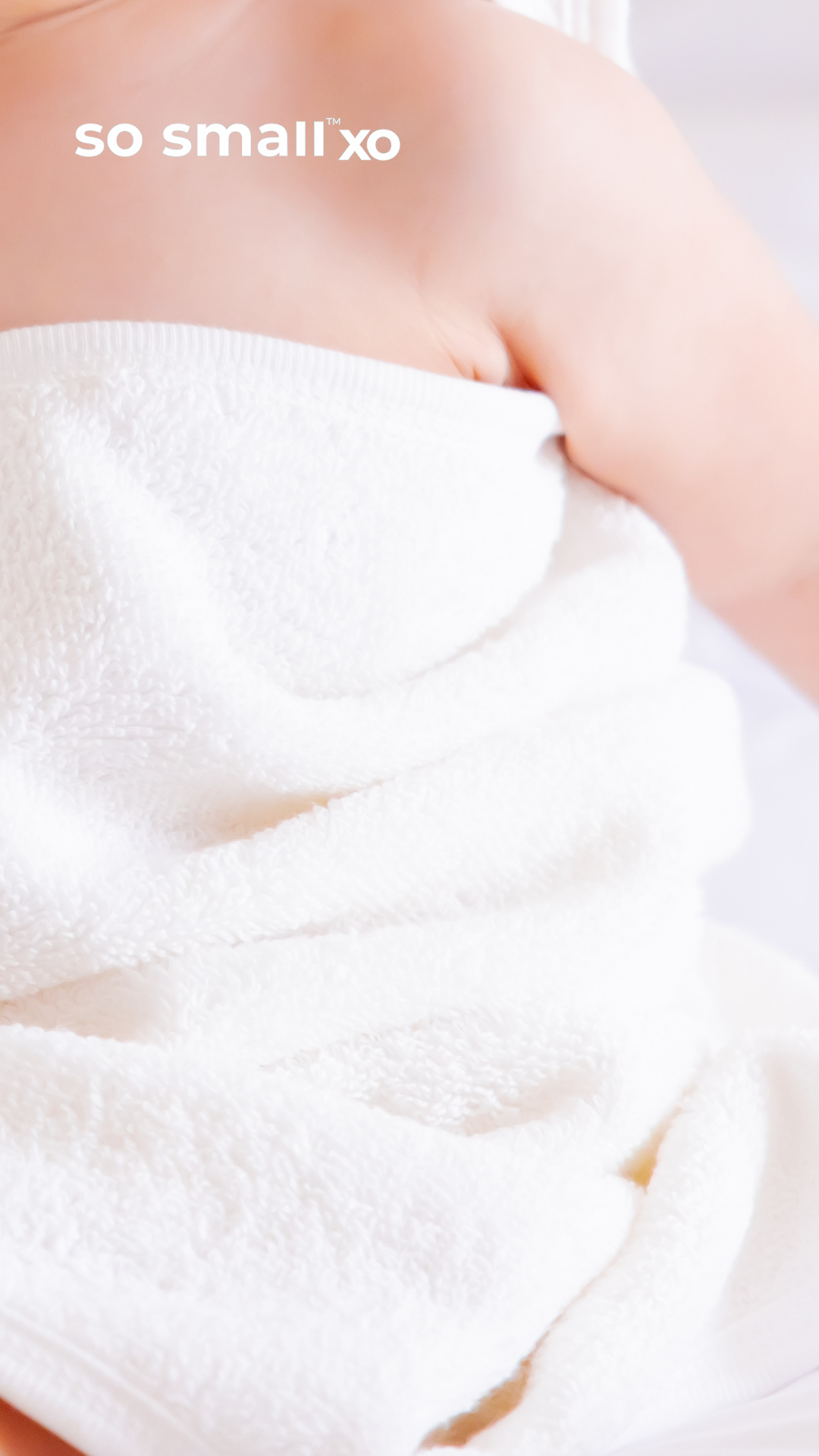 منشفة بغطاء رأس so small xo من القطن المصري الفاخر-  تصميم حفلة