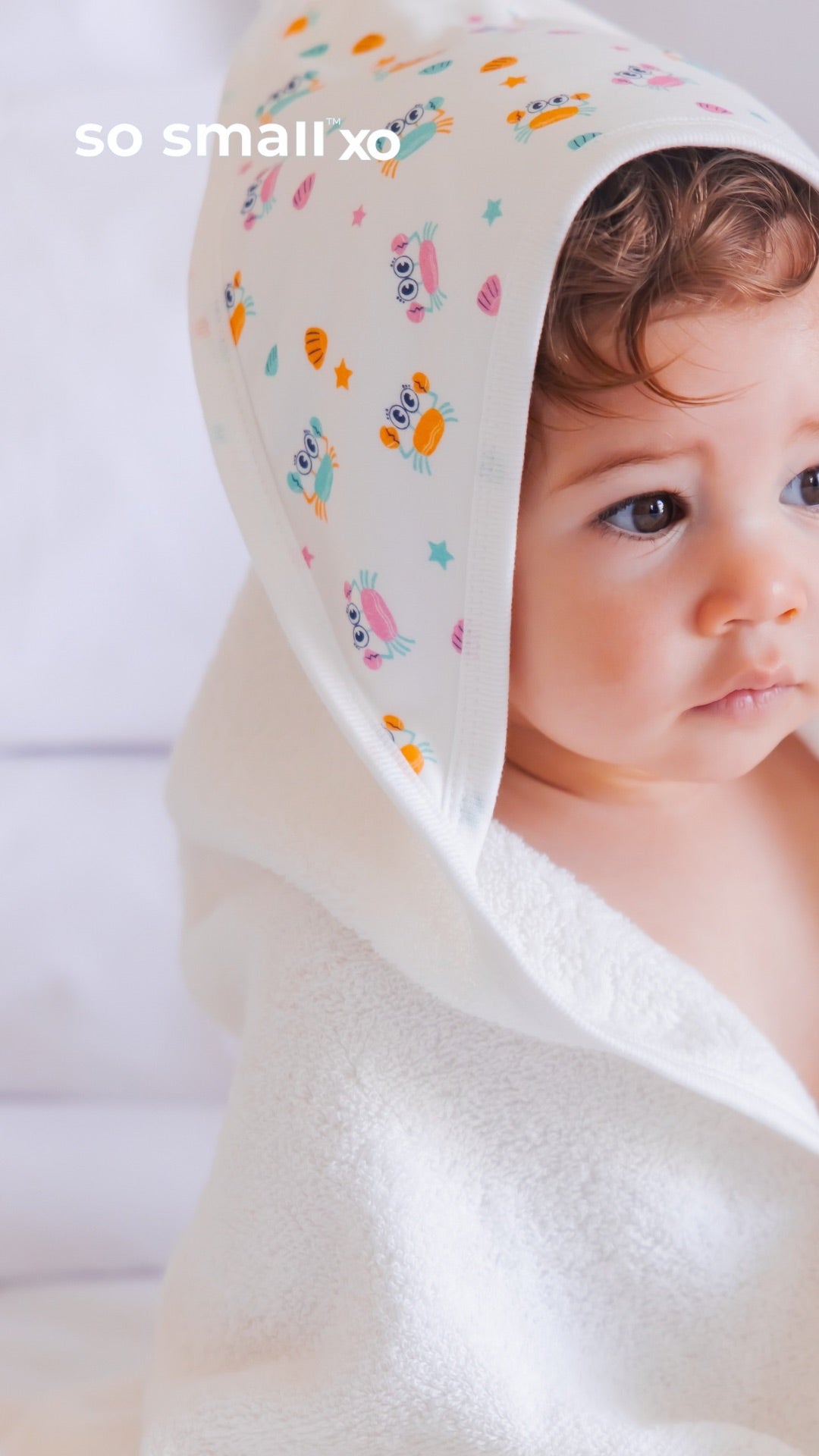 منشفة بغطاء رأس so small xo من القطن المصري الفاخر-  تصميم أصدقاء البحر