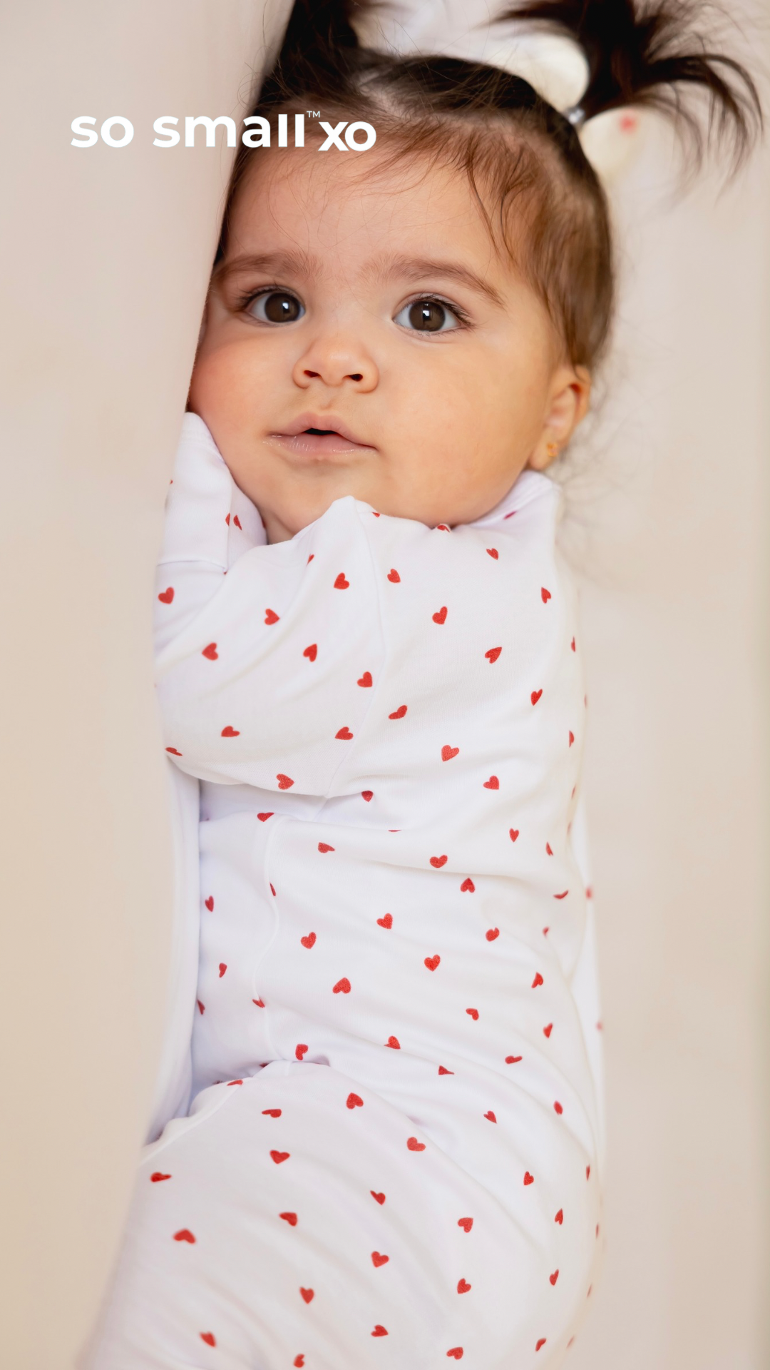 so small xo Zipper Footie- Tiny Hearts