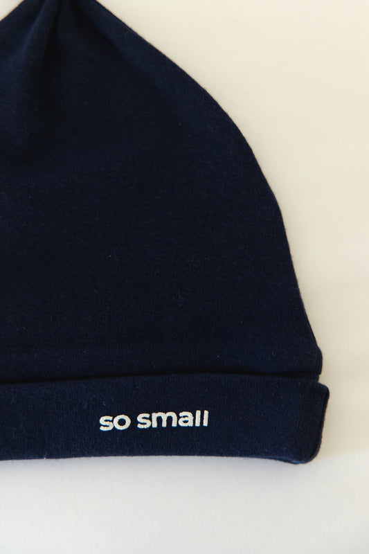 Organic Knotted Beanie- Magnetic Blue